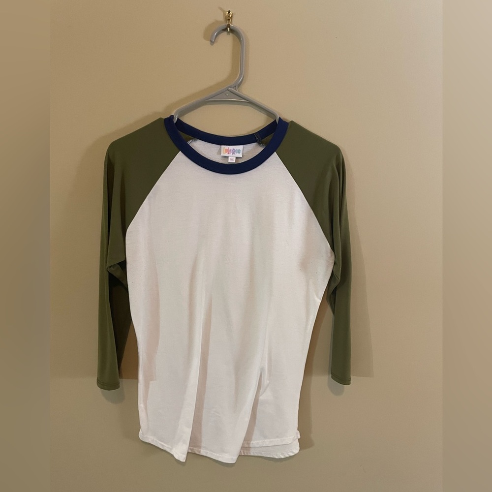 LULAROE baseball T, Sz XS, cream, olive, navy  Good used condition, 3/4 sleeve